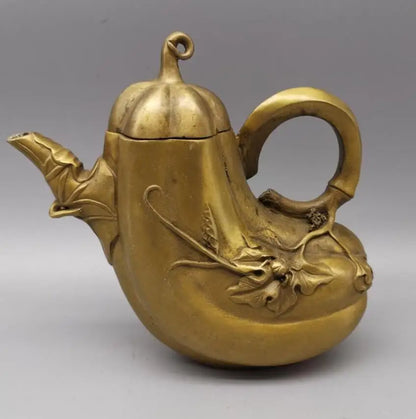 Chinese copper Eggplant shape teapot crafts statue