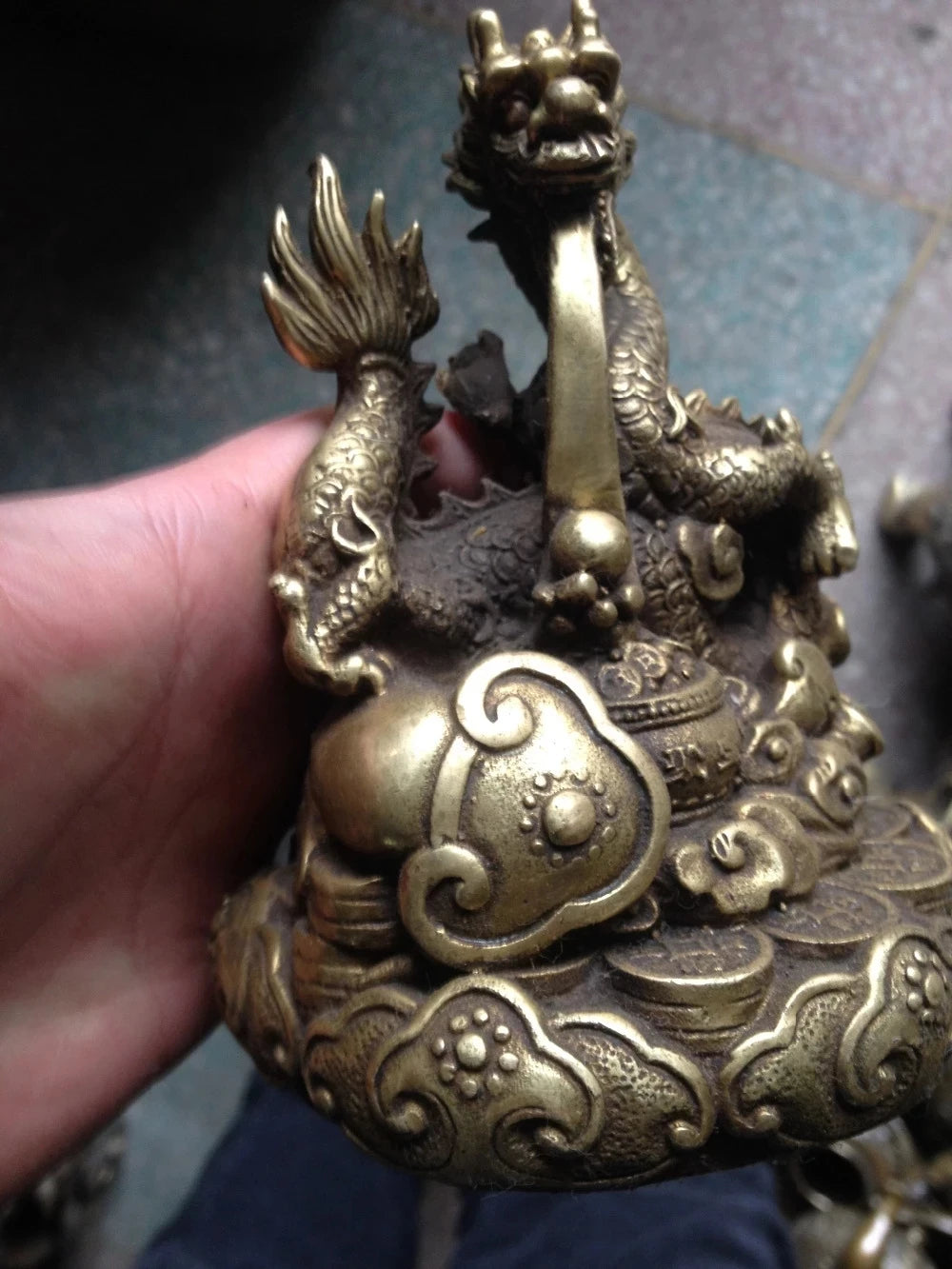 Chinese folk Auspicious Brass Copper sculpture Palace FengShui stereoscopic Dragon Art Statue decoration metal handicraft