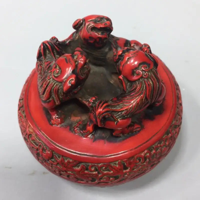 Chinese imitation red coral lion print mud box crafts statue