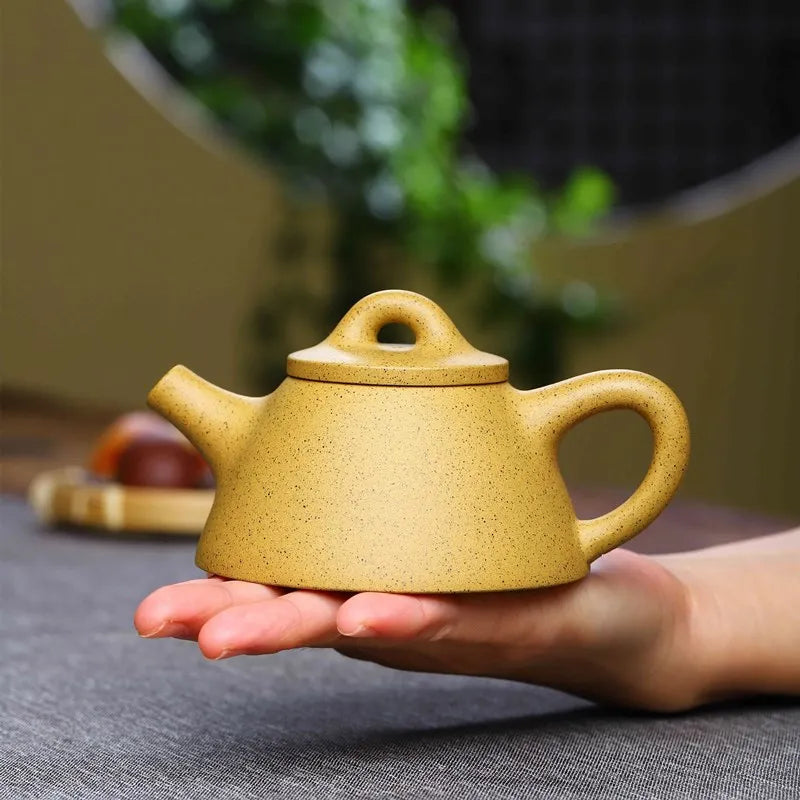 Chinese kungfu tea pot 160ml real yixing zisha duan clay pot marked on sales originao ore pot with 14 infuser holes