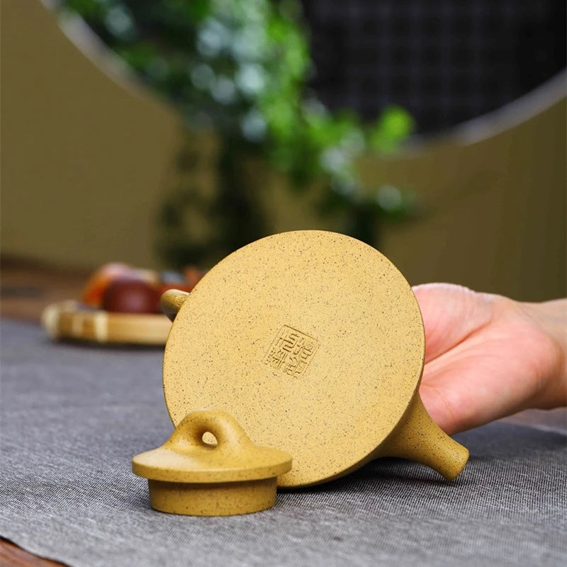 Chinese kungfu tea pot 160ml real yixing zisha duan clay pot marked on sales originao ore pot with 14 infuser holes