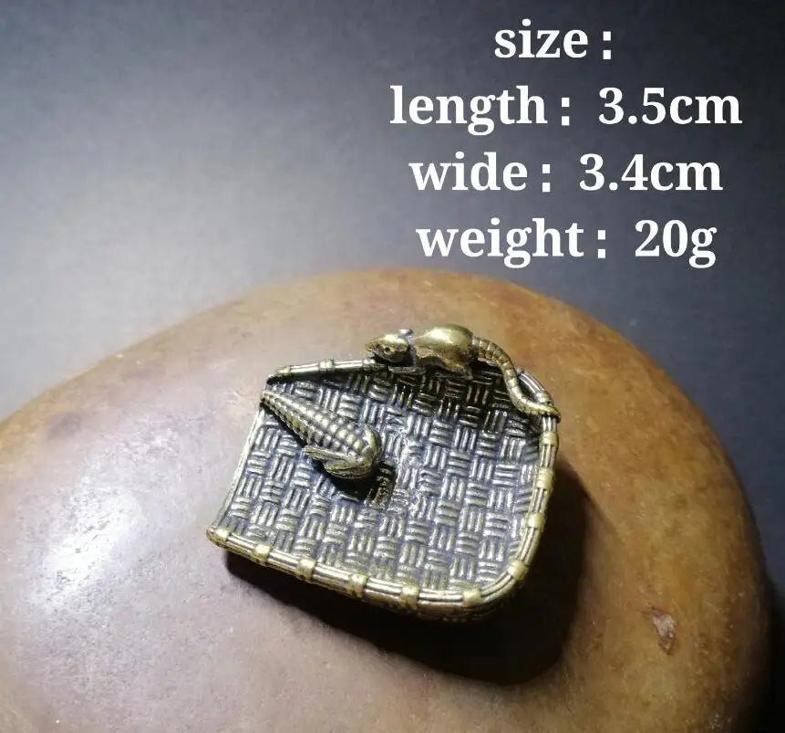 Chinese pure brass small crafts statue