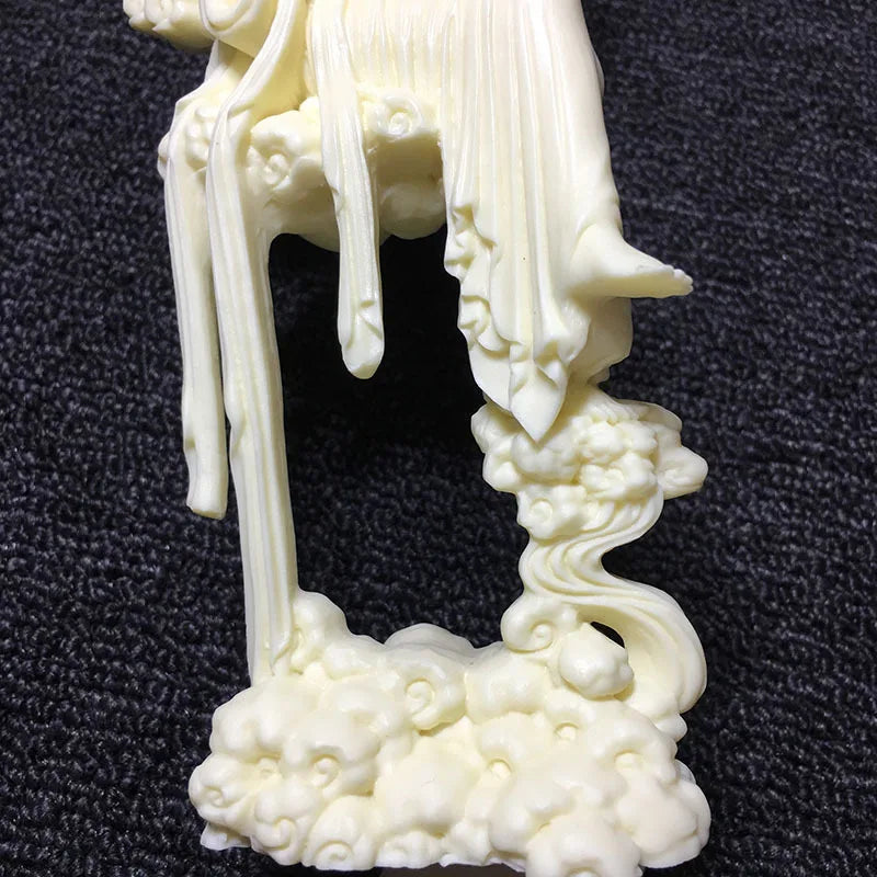 Chinese style character Chang'e fairy statue，Modern art sculpture，Chang'e to the moon，High-end home decoration statue