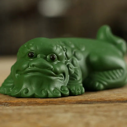 Chinese tea pet original ore zisha green clay brave troops wealth bringing home decoration tea play handmade statue small size