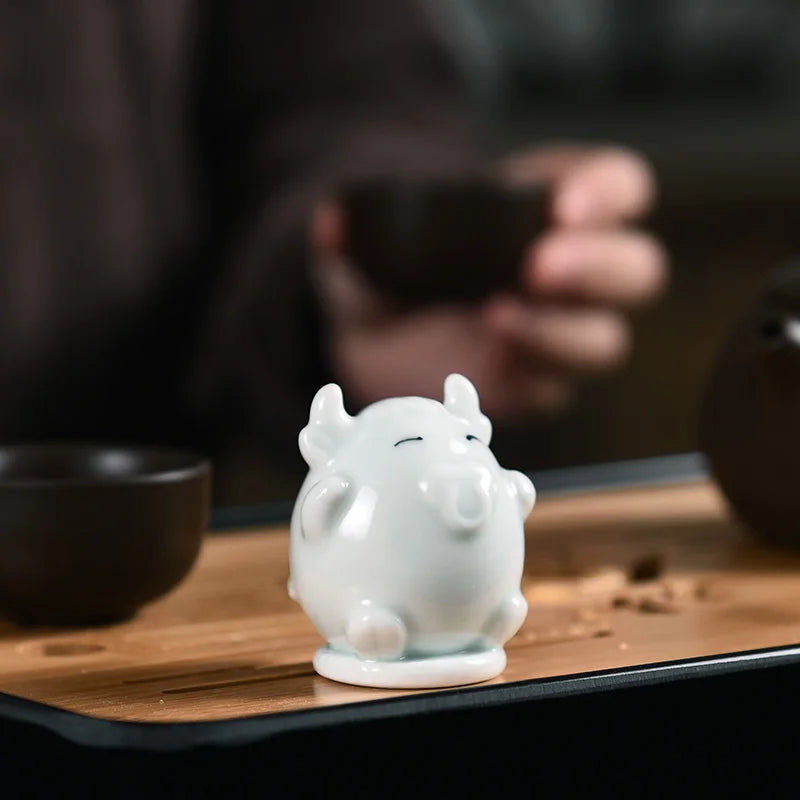 Chinese zodiac rat ox tiger rabbit dragon snake horse goat monkey chicken dog pig ruyao porcelain tea pet elephant giraff China