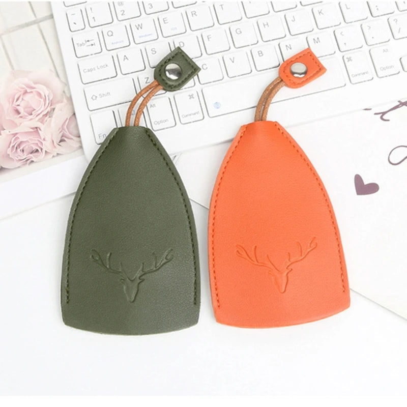 Christmas Gift Creative Deer Key Sleeve Pull out Key Bag for Easy Key Retrieval