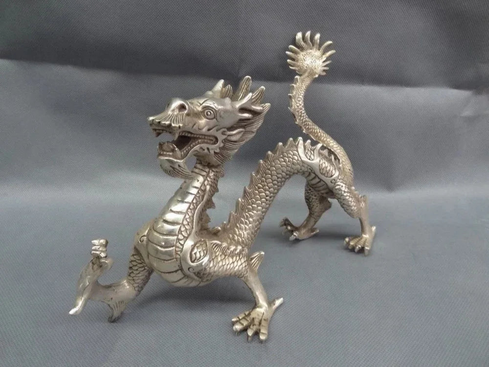 Cina Perak Zodiak Mitos Patung Binatang Kekayaan Terbang Naga Patung Perunggu