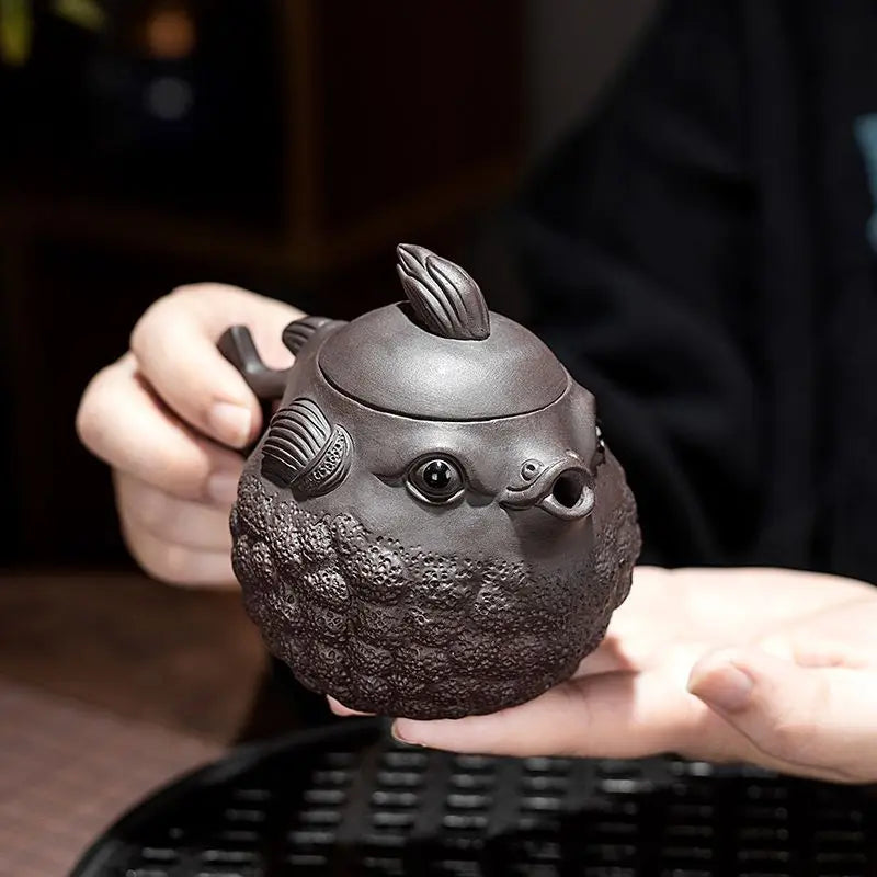 Clay Pot Household Kungfu Tea Creative Handmade Fugu Teapot With Purple Sand Yixing Zisha Teapot for Tea in a Cup Heated Kettle