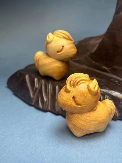 Cliff Cypress Wood Carved【Bring Wealth and Good Luck 】Cute Pony Home Decoration Office Accessories Car Ornaments Handicrafts