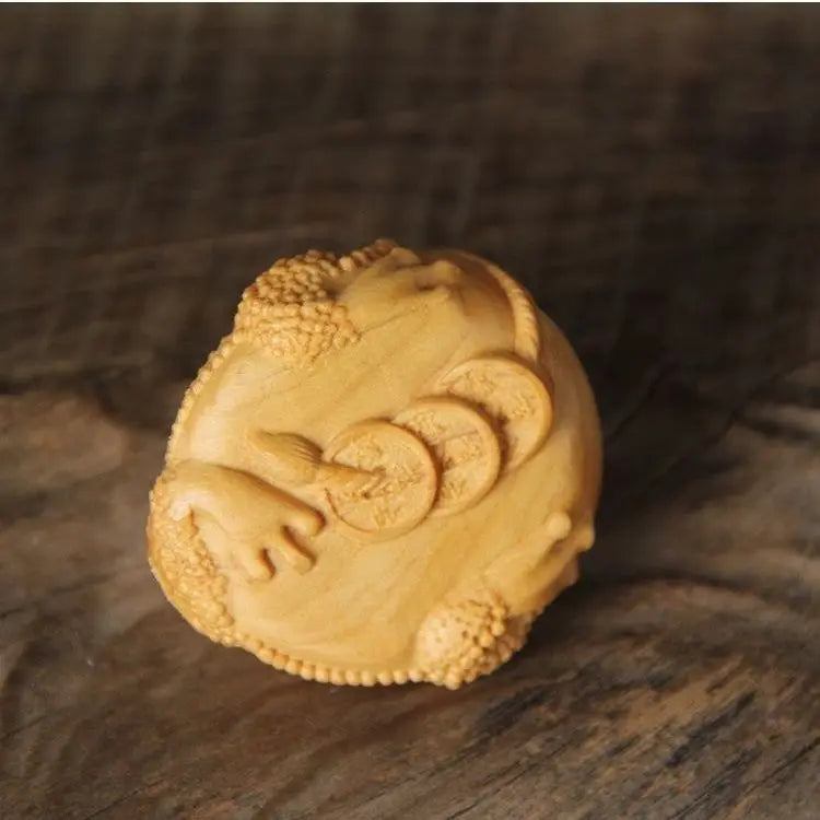Cliff cypress wood carving home decoration, financial attraction, three legged small toad decoration, portable tray, stationery,