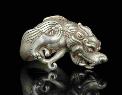 Collect Rarity China Hand-Carved Precious Tibetan Silver Ring PI Xiu Statue