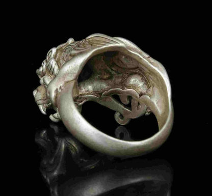 Collect Rarity China Hand-Carved Precious Tibetan Silver Ring PI Xiu Statue