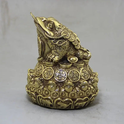 Collectable Chinese Brass Carved Animal Toad Money Coin Exquisite Statues
