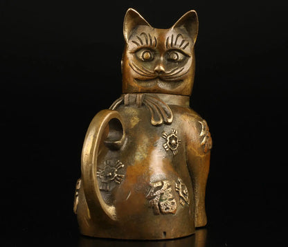 Collectable Chinese Pure Brass Carved Animal  Lovely Blessing Cat Recruiting Money Teapot Exquisite Small Statues