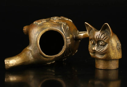 Collectable Chinese Pure Brass Carved Animal  Lovely Blessing Cat Recruiting Money Teapot Exquisite Small Statues