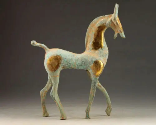Collectables! China Old Dynasty Beautiful Handcrafted old Bronze Horse Statue