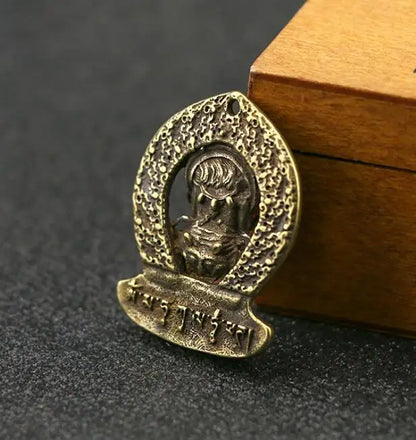Collection Brass Carved Nepalese Tibetan Buddha Black Sky Buddha  Exquisite Small Pendant Statue Gift