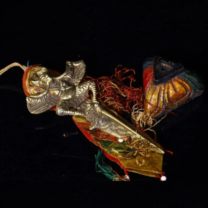 Collection China Tibet handmade old bronze Dapeng Garuda Statue to ward off evil and Feng Shui home decorations