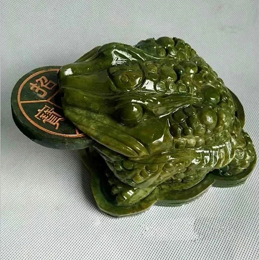 Collection Chinese Natural Jade Jade Carving Ornaments Jade Carved Jade Feng Shui Decoration Toad Animal Statue