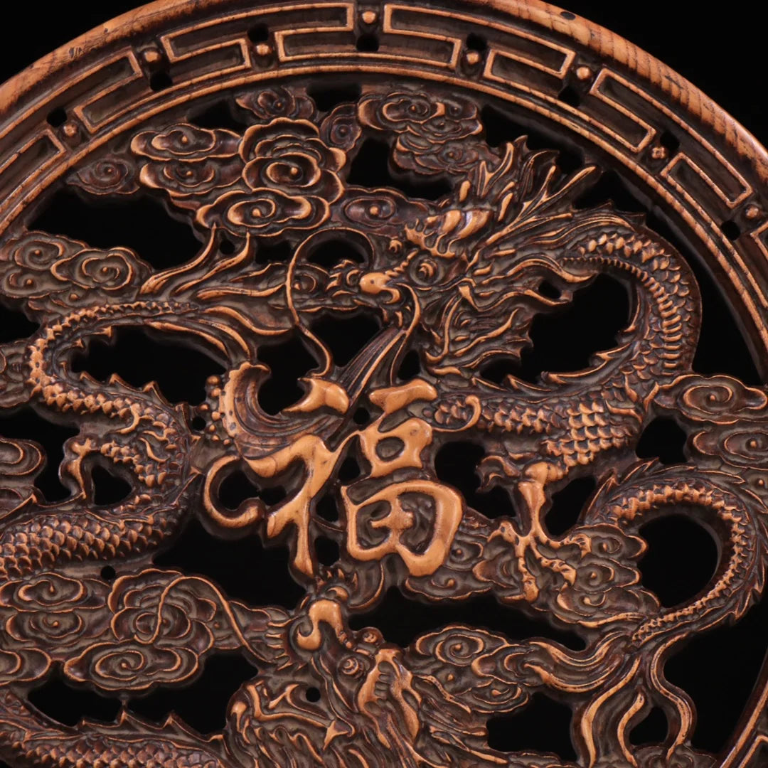 Collection of boxwood hand-carved Ssangyong Hefu interstitial.