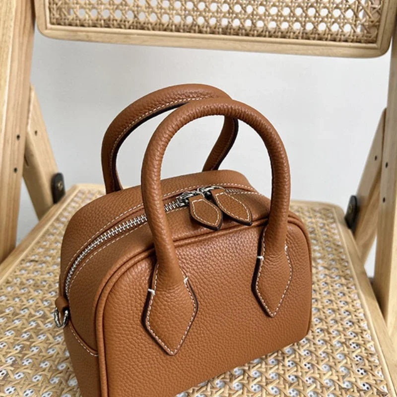 Commuter Large Capacity Cowhide Boston Bag Korean Minority Versatile One Shoulder Crossbody Portable Handbags 2024 New Purses