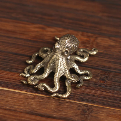 Copper Octopus Statue Tea Pet Microlandscape Holder for Lid of Pot Gaiwan Creative Table Decoration Lovely Mascot Free Standing