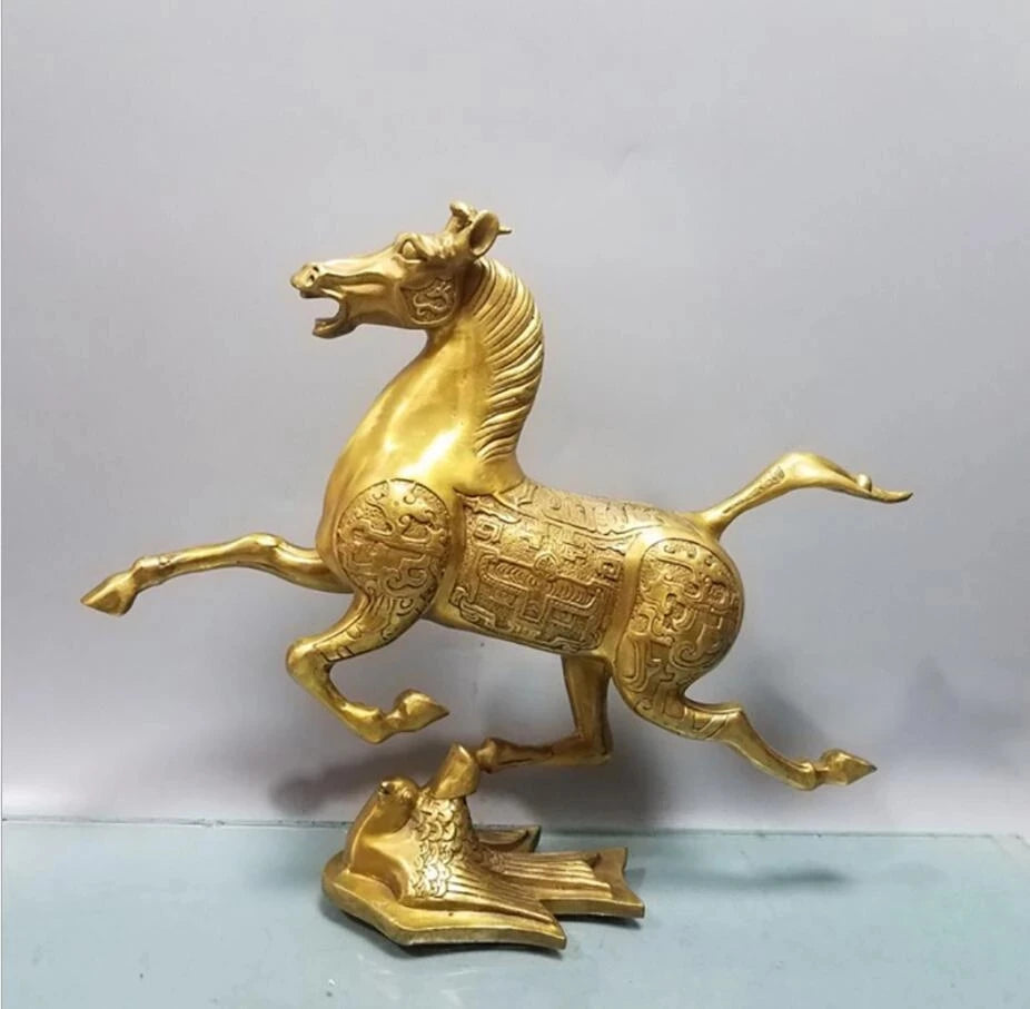 Copper Statue Pure copper handicraft Horse Stepping swallow Fengshui living room ornament