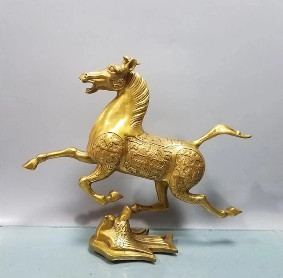 Copper Statue Pure copper handicraft Horse Stepping swallow Fengshui living room ornament