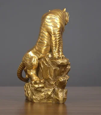 Copper Tiger Up The Mountain Tigers Brass Tiger Ornament Are Strong Zodiac Tiger Jewelry Office Furnishings Business Gift