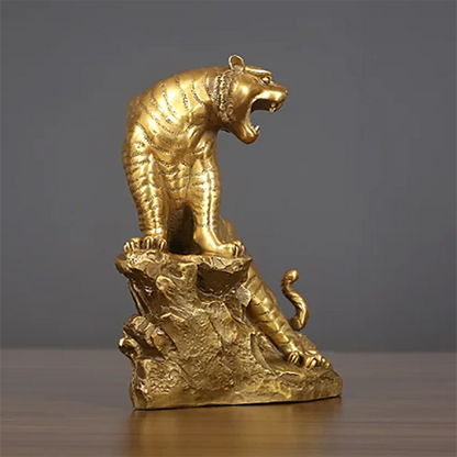 Copper Tiger Up The Mountain Tigers Brass Tiger Ornament Are Strong Zodiac Tiger Jewelry Office Furnishings Business Gift