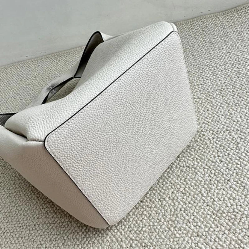 Cowhide Square Bucket Bag Ladies Commuter All-match Simple Luxury Fashion Handbags Versatile Large Capacity Casual Purses Clutch