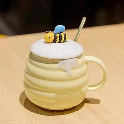 Creative Bee Milk Mug With Spoon Lid Ceramic Coffee Cup Set Christmas Cups of Coffee Cup to Go Drinkware Mug for Tea Couple Gift