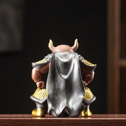 Creative Ceramic Kung Fu Small Animal Figurines Boutique Purple Clay Bull Demon Ornaments Tea Pets Home Car Decor Crafts