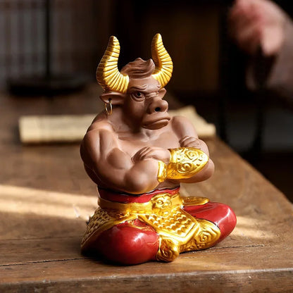 Creative Ceramic Kung Fu Small Animal Figurines Boutique Purple Clay Bull Demon Ornaments Tea Pets Home Car Decor Crafts
