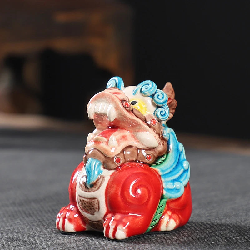 Creative Ceramic Ornaments Hand-painted Golden Toad Pixiu Tea Pet Chinese Tea Table Fengshui Decoration Custom Tea Set Gifts
