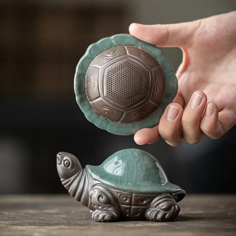 Creative Ge Kiln Purple Clay Turtle Tea Pet Ornaments, Fine Growing Playing Creativity, Integrated Hourglass Filter