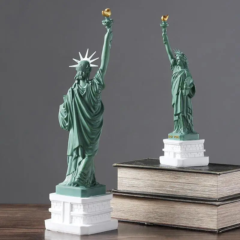 Creative Home Decoration Handicraft Model Ornaments Statue Of Liberty Resin Craftsmanship Office Statue