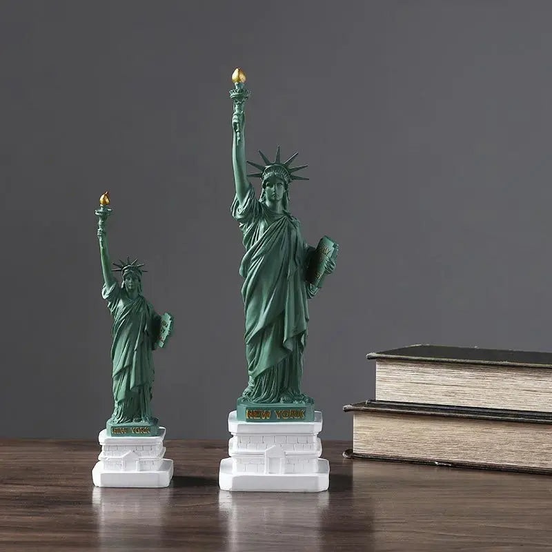 Creative Home Decoration Handicraft Model Ornaments Statue Of Liberty Resin Craftsmanship Office Statue