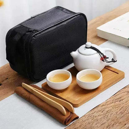Creative Kung Fu Travel Tea Set Includes 1 Pot and 2 Cups Shu Puer Teaware Samovar Ceramic Mug Teapot Kettles Yixing Kettle Cup
