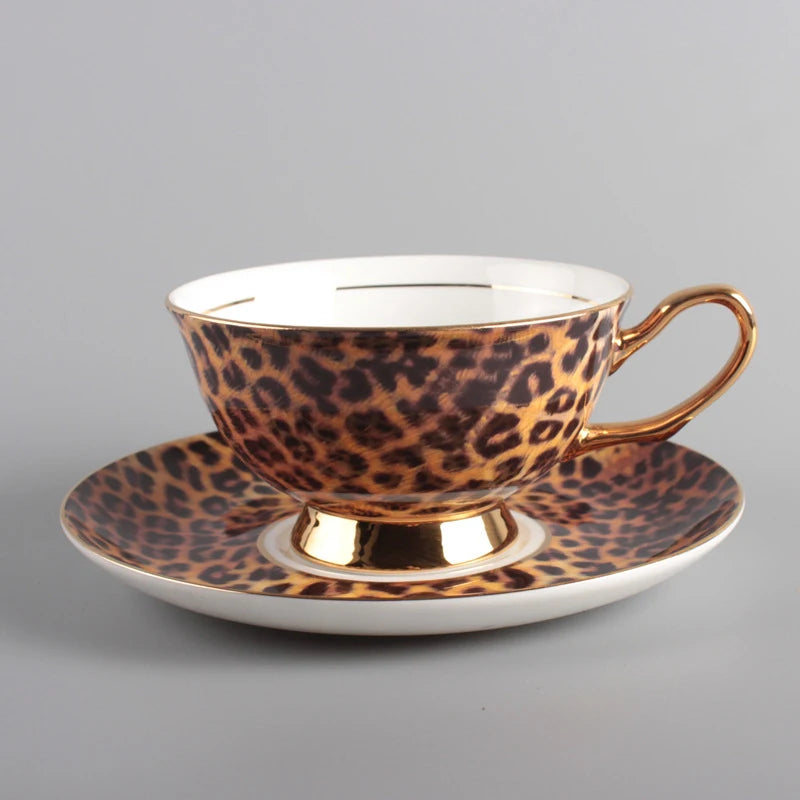 Creative Leopard Print Coffee Cup & Saucer Set Quality Hand-painted Phnom Penh Tea cup Ceramic Drinkware Pastoral Flowers Cups