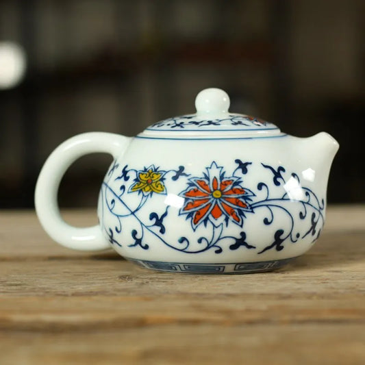 Creative lovely small teapot 150ML ceramic tea pot hand-painted blue-and-white porcelain teapot kung fu tea set