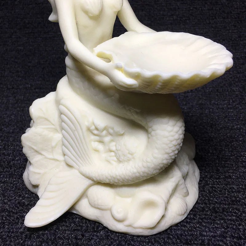 Creative mermaid sculpture statue， Modern art sculpture European style home living room bedroom Cute decorative statue