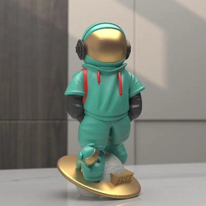 Creativity Space Astronaut Car Ornament Micro Landscape Bonsai Decoration Desktop Creative Trinket Home Accessories Figurines