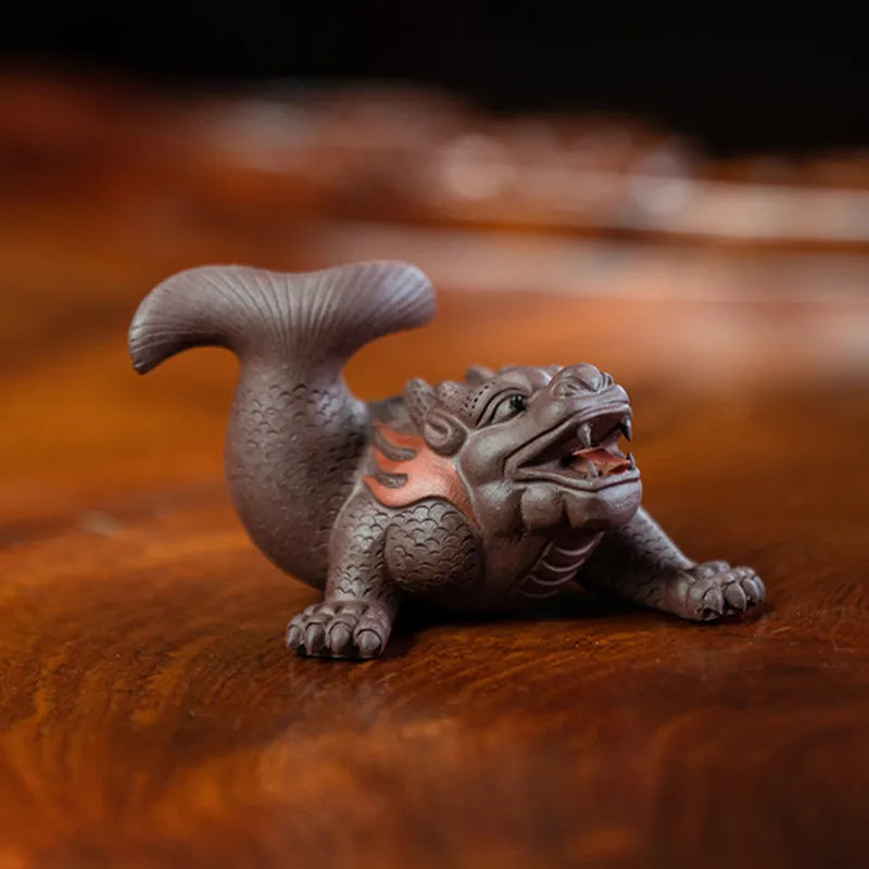 Creativity Yixing Purple Clay Tea Pet Dragon Statue Ornaments Handmade Sculpture Tea Figurine Chinese Tea Ceremony Decoration
