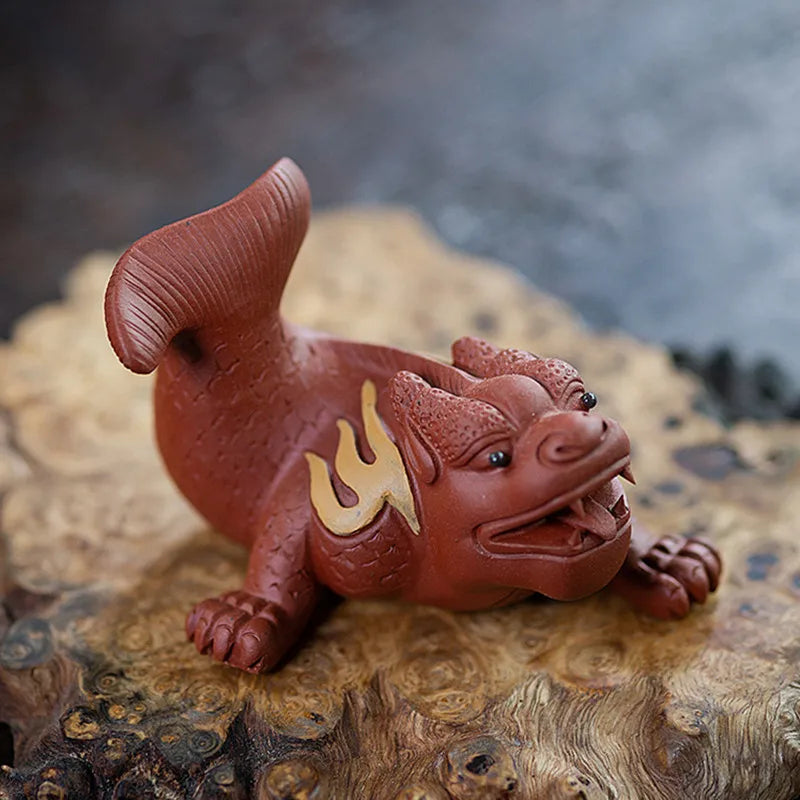 Creativity Yixing Purple Clay Tea Pet Dragon Statue Ornaments Handmade Sculpture Tea Figurine Chinese Tea Ceremony Decoration