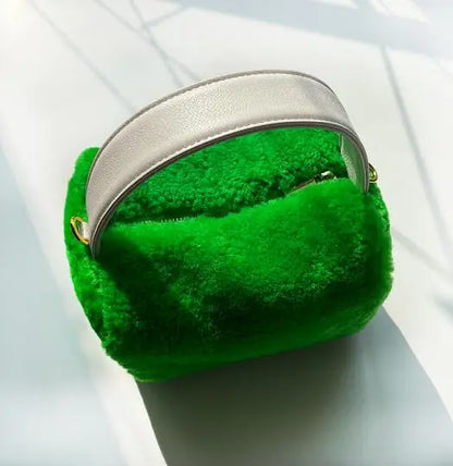 Crossbody shoulder bag 100% Lamb wool women's bag leather box bag Green lady carrying fluffy lunch box Korean soft leather bag