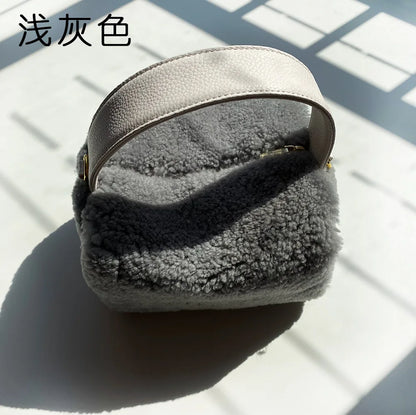Crossbody shoulder bag 100% Lamb wool women's bag leather box bag Green lady carrying fluffy lunch box Korean soft leather bag