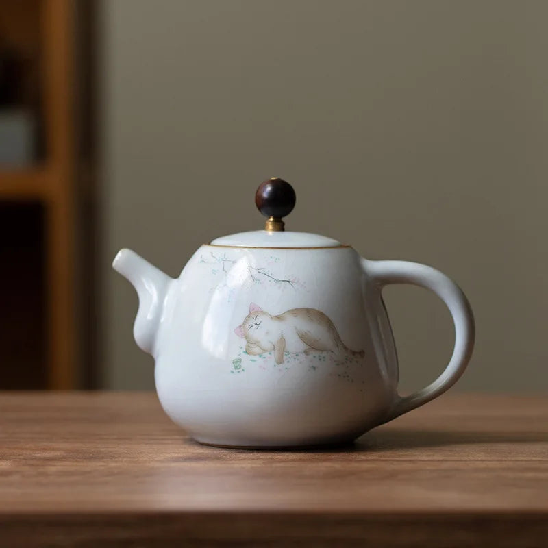 Cute Cat Teapot Ceramic Tea Set Kung Fu Tea Infuser Chinese Tea Kettle Hanpainted Jingdezhen Teaware Porcelain Teapots