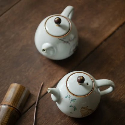 Cute Cat Teapot Ceramic Tea Set Kung Fu Tea Infuser Chinese Tea Kettle Hanpainted Jingdezhen Teaware Porcelain Teapots