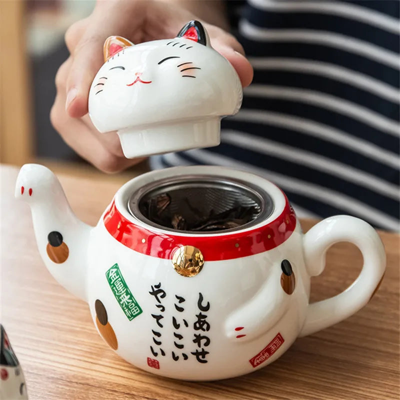 Cute Japanese Lucky Cat Porcelain Tea Set Creative Ceramic Tea Cup Kettle with Strainer Office Teapot Water Mug